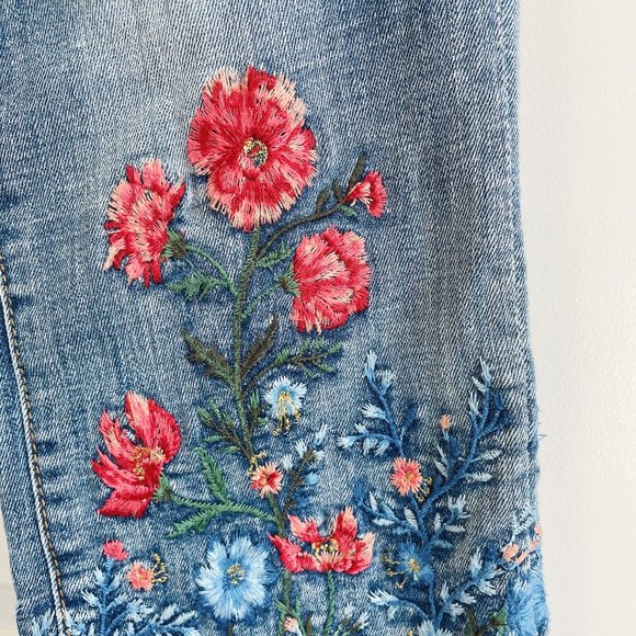 Driftwood Candace Embroidered Jeans 28/25 - Picture 6 of 11